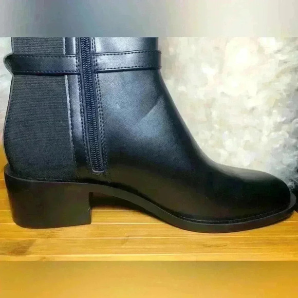 - Zara STRAPPY ANKLE BOOTS WITH BUCKLE🔥🔥🔥🔥🔥 - Picture 9 of 12